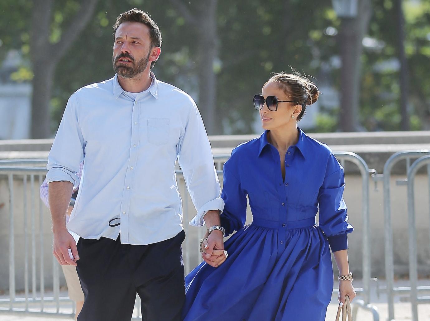 jennifer lopez ben affleck alone rental daughters graduation divorce