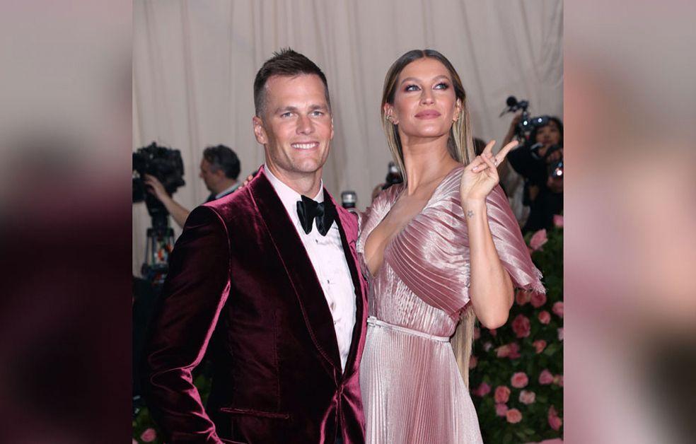 Who Has the Custody of Tom Brady's Kids After $650 Million Divorce With  Gisele Bündchen? - EssentiallySports