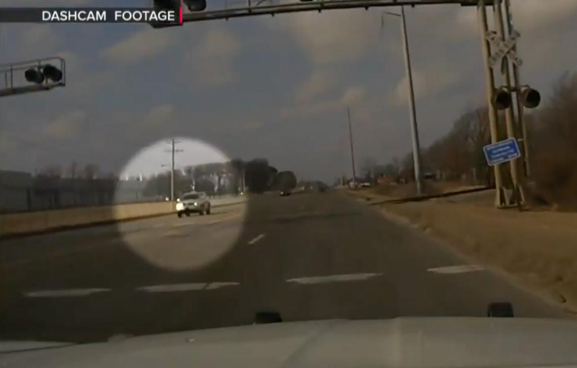 police wrong way chase stolen pizza delivery car video