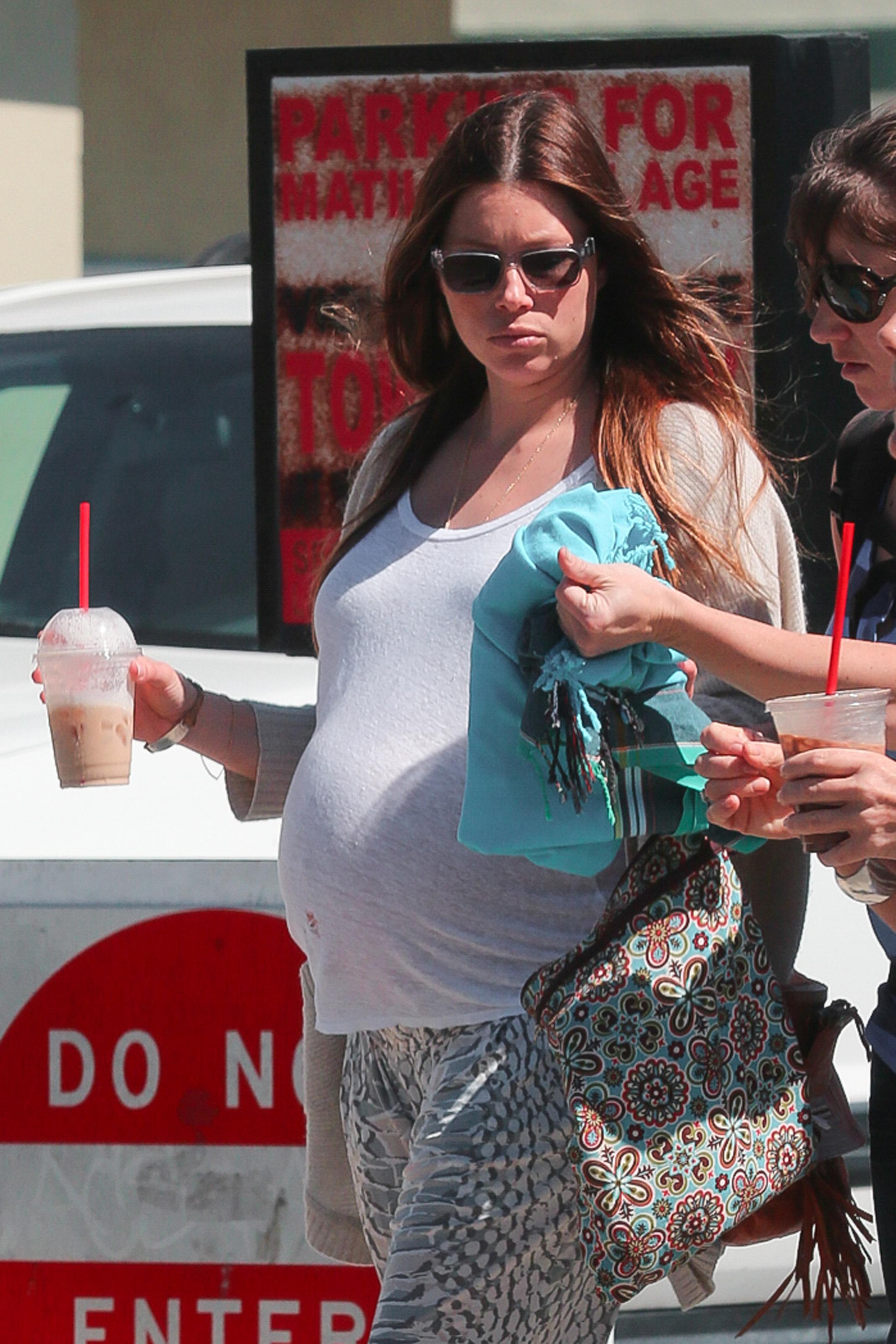 *EXCLUSIVE* Jessica Biel shows off huge baby bump during a beach walk