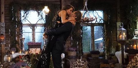 Inside Details On Nick Viall’s $100,000 Engagement Ring For Vanessa