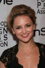 2007__10__76680269 150×225.jpg