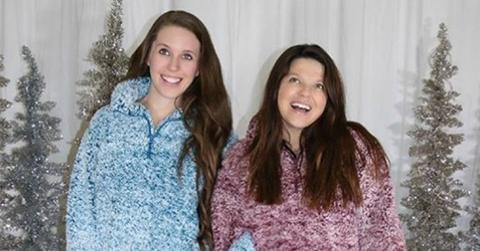 //Amy Duggar Defends Cousin PP