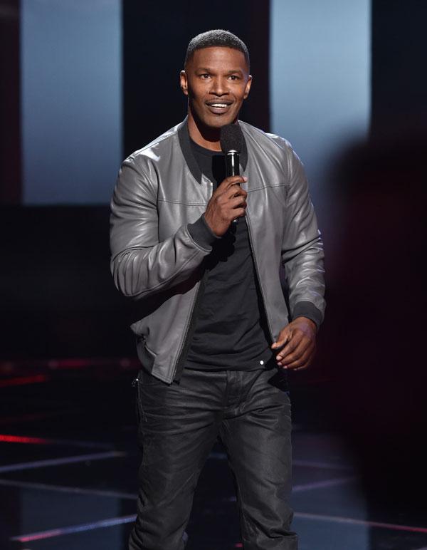 Jamie foxx bruce jenner joke iheartradio music awards 003