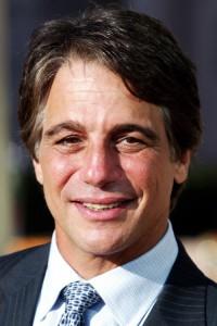 2010__04__okmagazine horoscopes tonydanza 200&#215;300.jpg