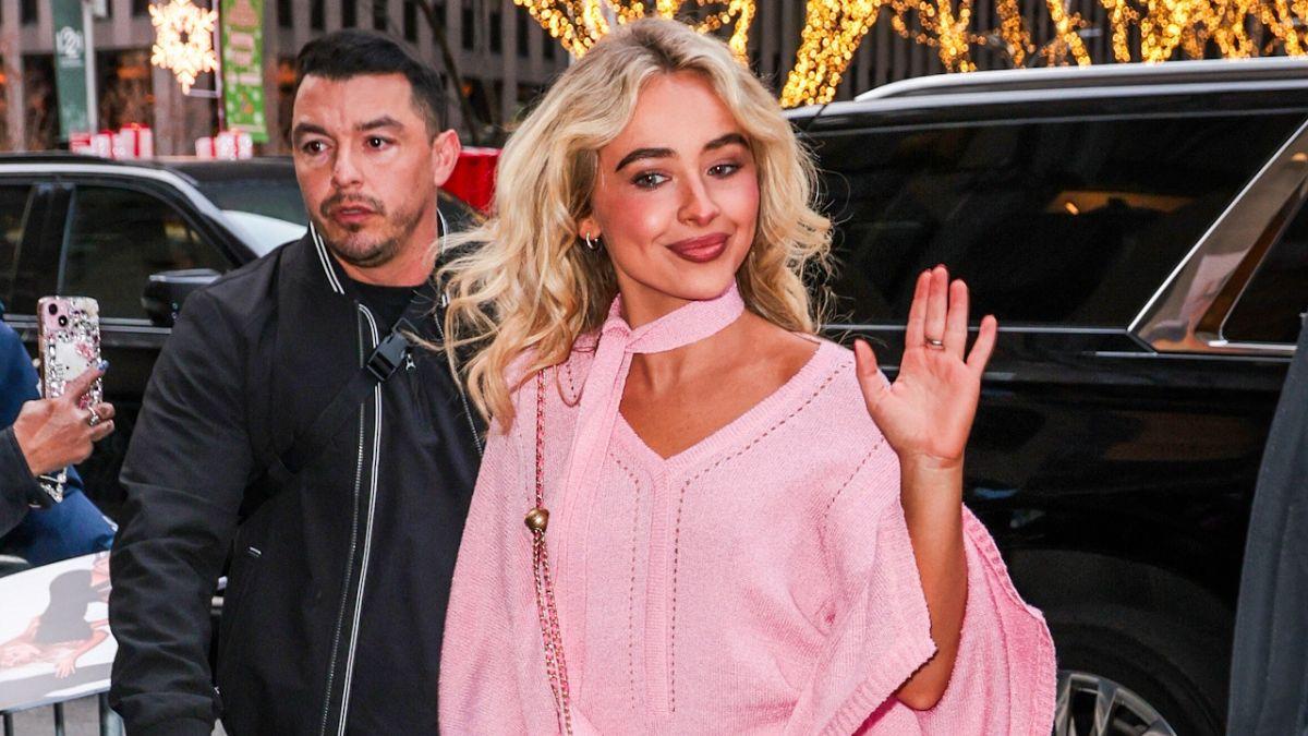 image of Sabrina Carpenter called it 'tricky' to 'navigate' dating as a young woman in the spotlight.
