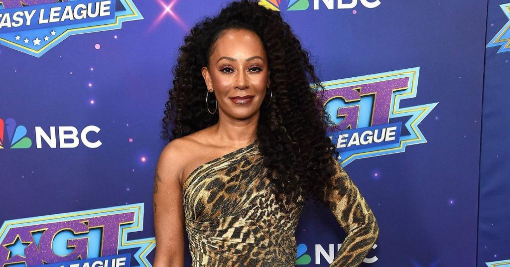 Spice Girls' Mel B Displays Ripped Abs In Animal Print Bikini: Photo