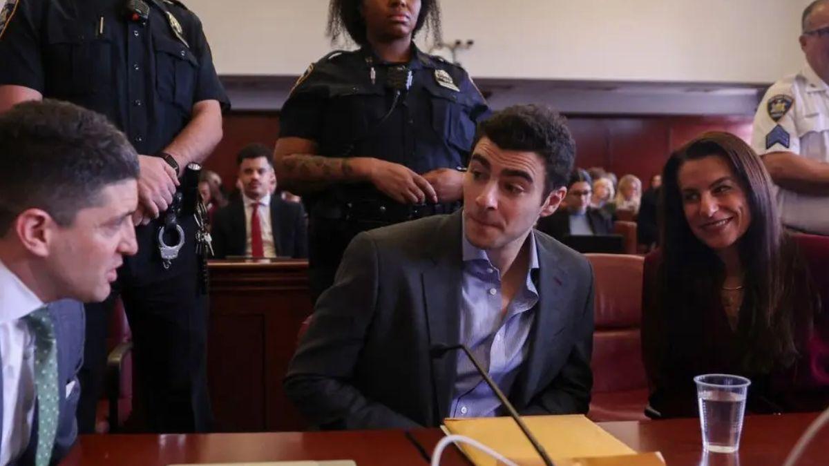 image of The former data engineer had a gun, ammunition and incriminating notes in his backpack at the time of his arrest.