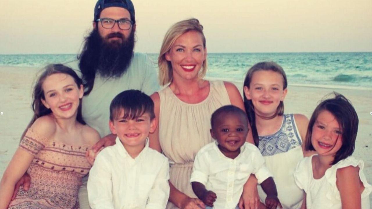 Image of Jep and Jessica Robertson chose to relocate their family to North Texas after 'a lot of prayers.'