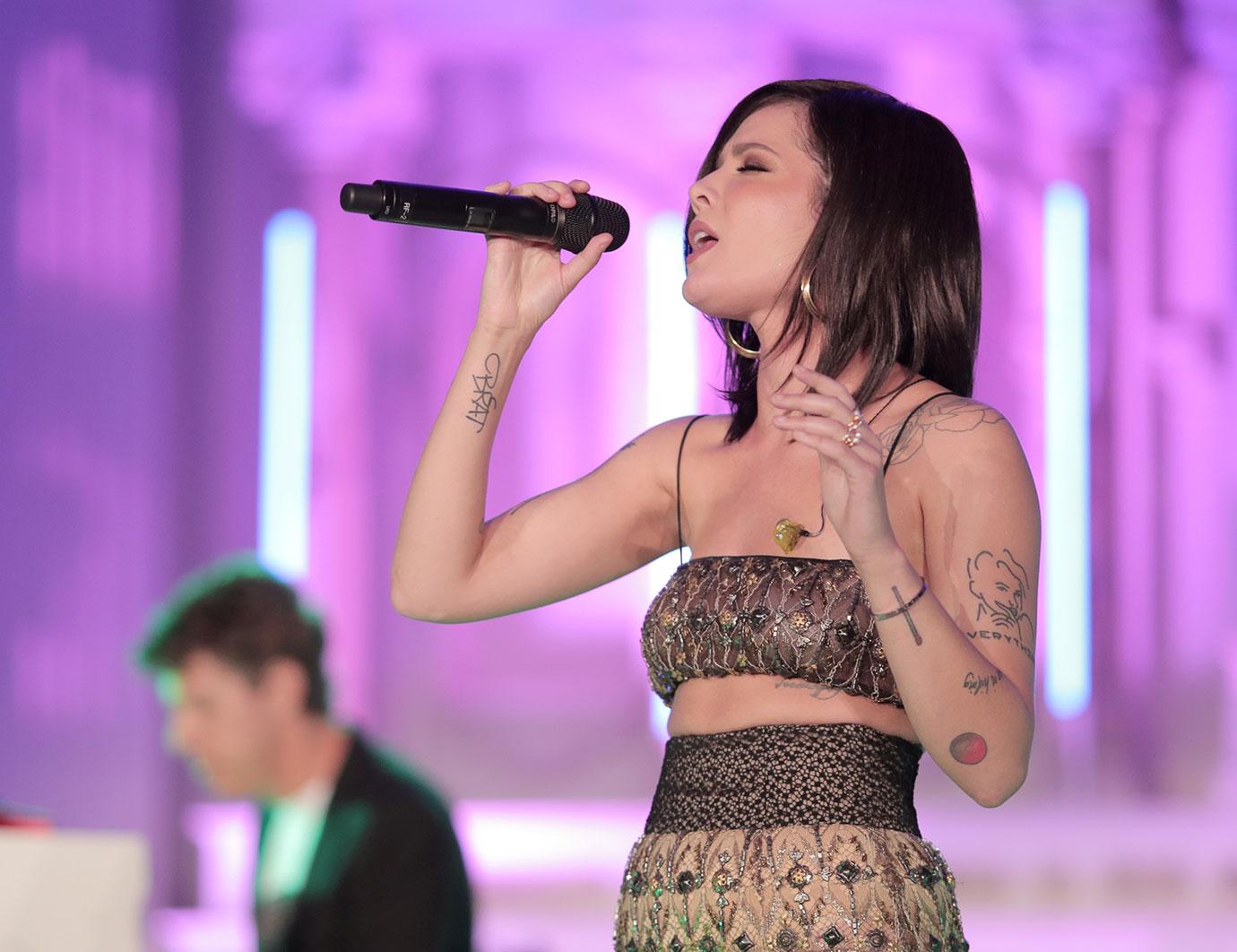 Halsey Cancels Show Puts Tour On Hold Personal Emergency