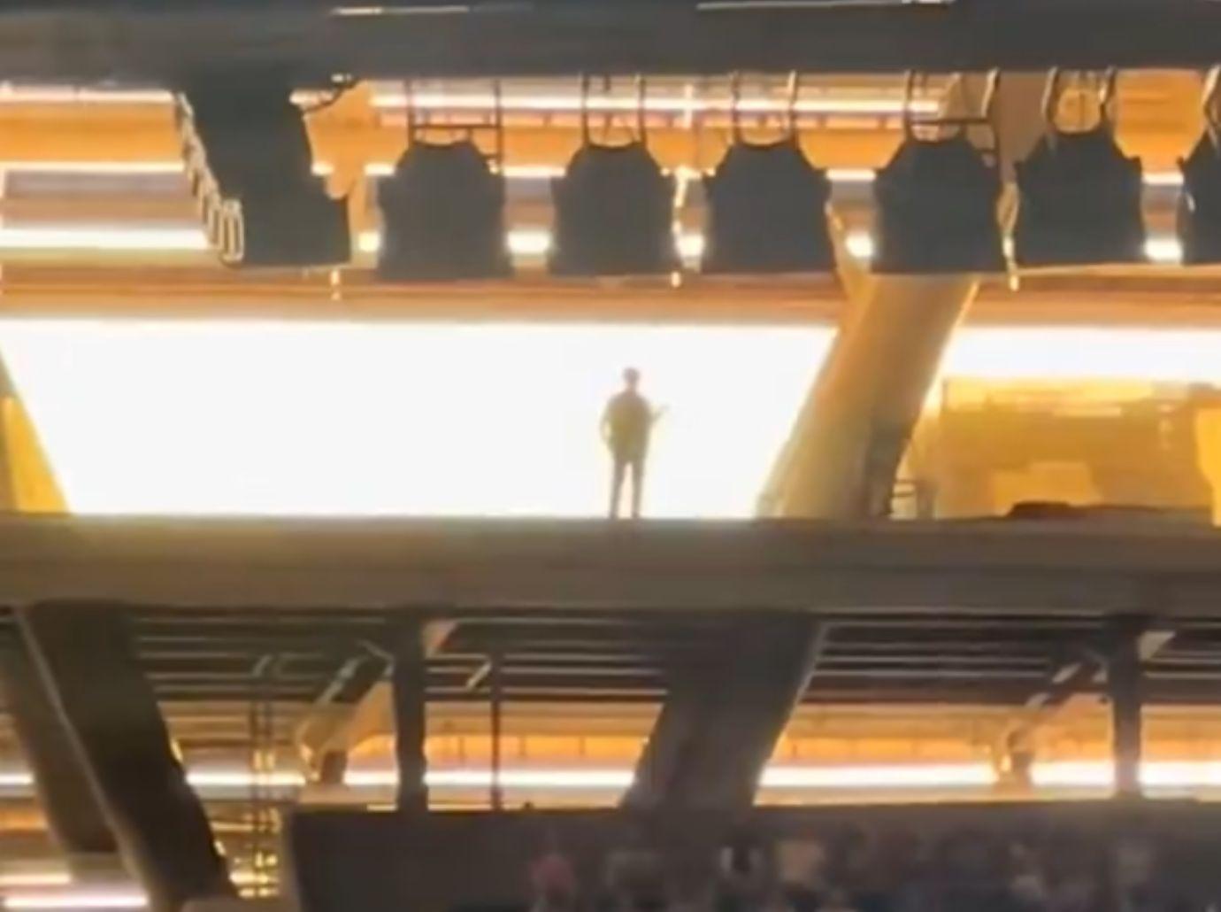 taylor swift theories mysterious figure seen dancing madrid concert watch