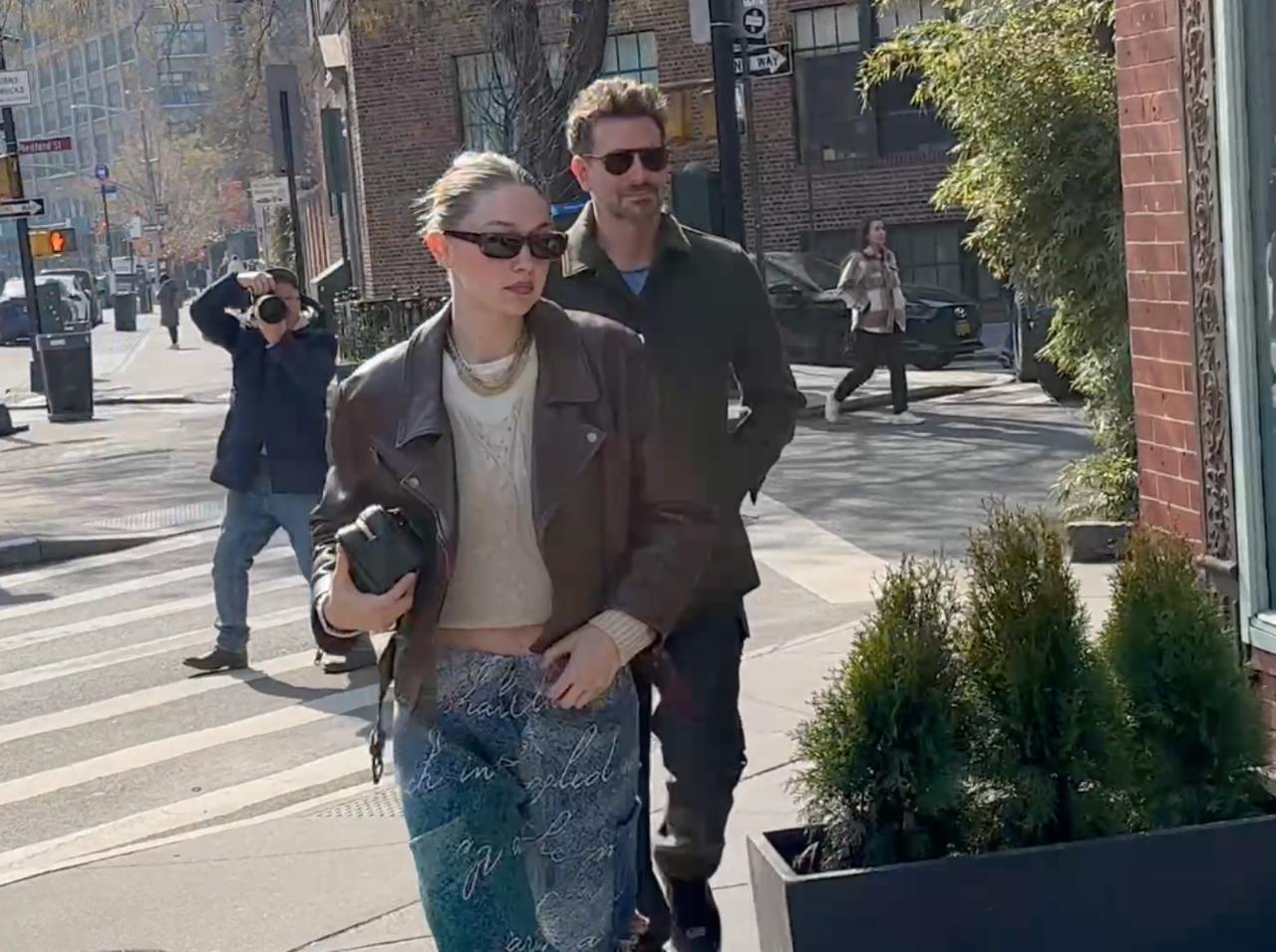 Bradley Cooper & Gigi Hadid's Loved Ones Hope They Get Engaged