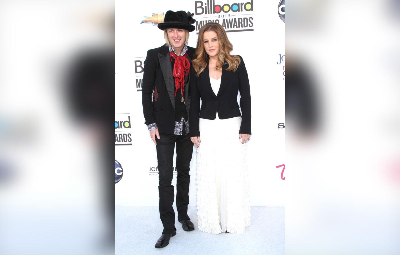 lisa marie presley michael lockwood reach settlement in child support battle to avoid messy trial