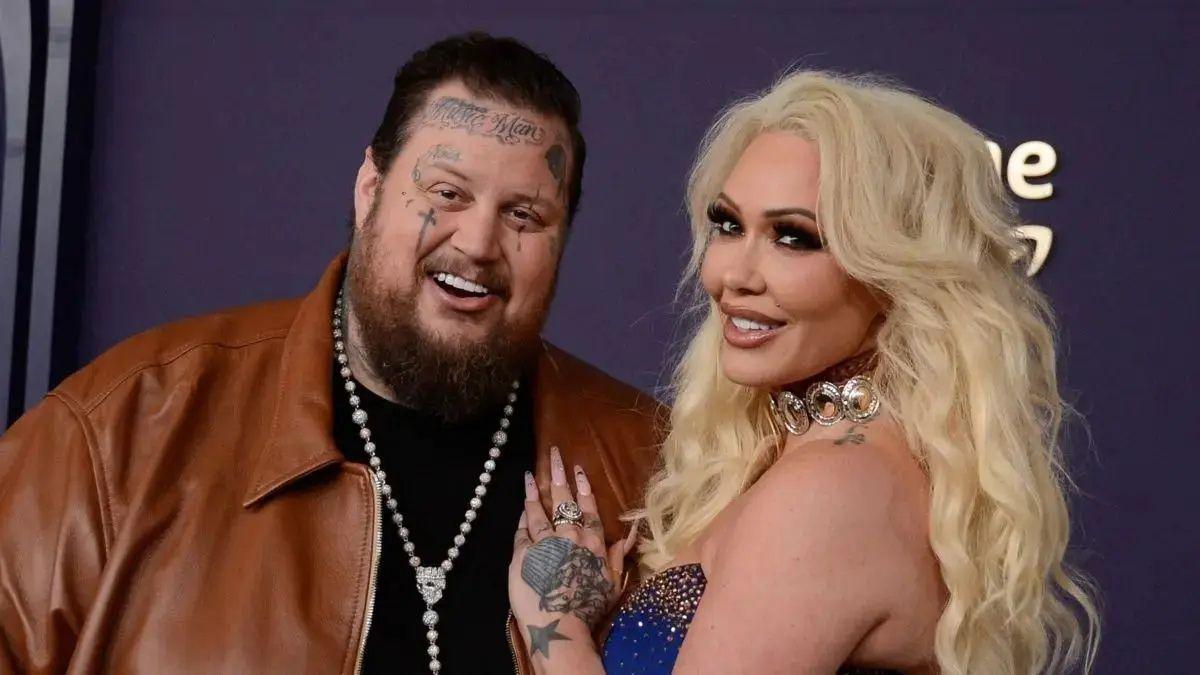 Photo of Jelly Roll quietly filed for divorce from Bunnie Xo on May 18.