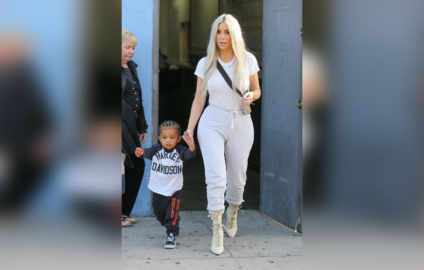 Kim kardashian shows off kids