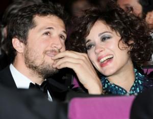 2011__05__Marion_Cotillard_Baby_May20news 300×234.jpg