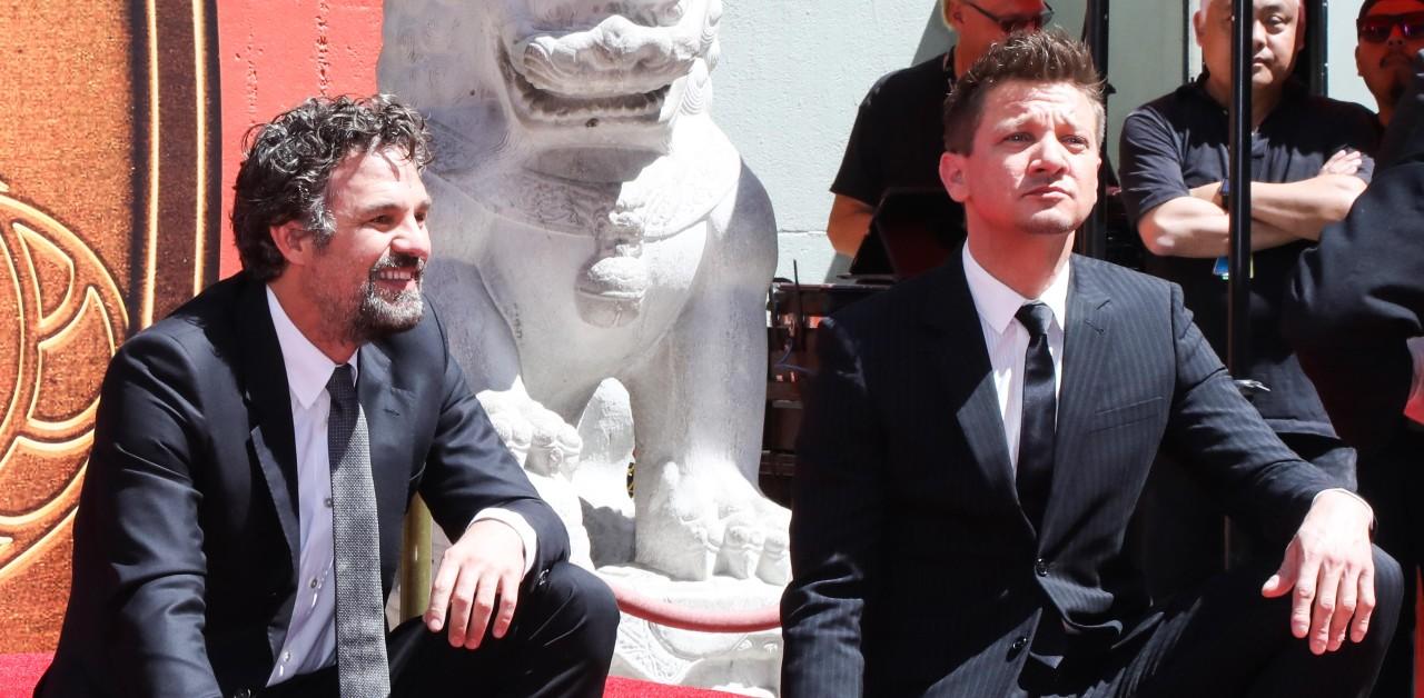 mark ruffalo asks fans pray brother jeremy renner accident