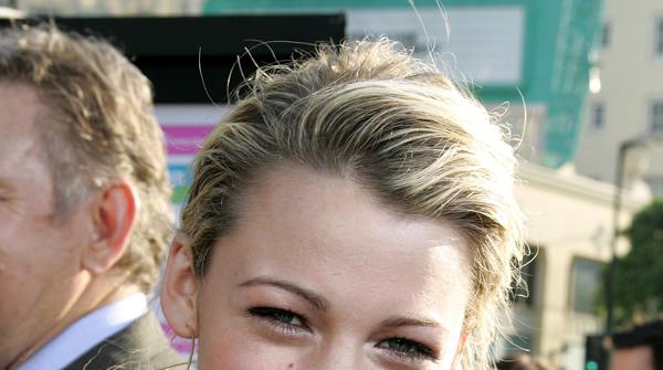 Warners “The Sisterhood Of The Traveling Pants” Premiere – Arrivals