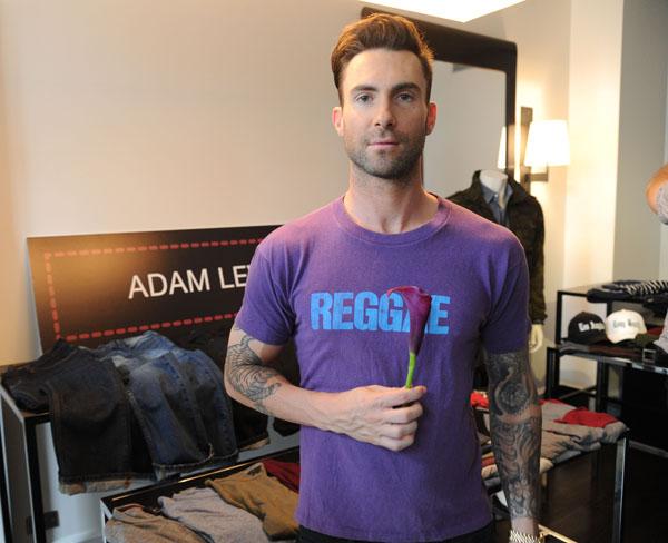 OK! Hottie Of the Day: Adam Levine (In His Underwear)