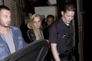 2011__01__Lindsay_Lohan_Jan13_17 300×199.jpg