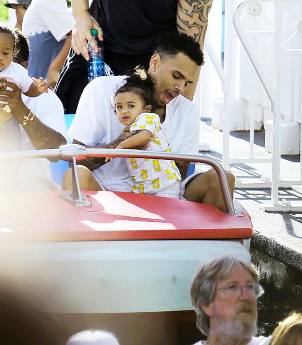 Rihanna chris brown daughter royalty meet first time 03