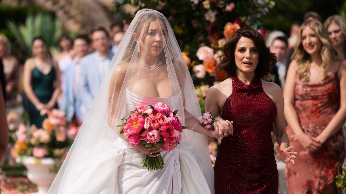Photo of Sydney Sweeney's character Cassie Howard walked down the aisle during the April 26 episode of 'Euphoria.'