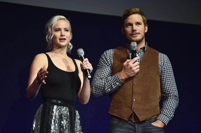 chris pratt jennifer lawrence awkward sex question 02