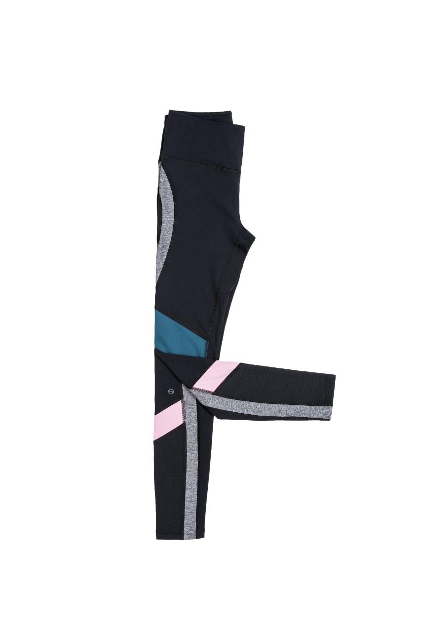 Thumbnail_sh16469 cross trainer_black embossed multi