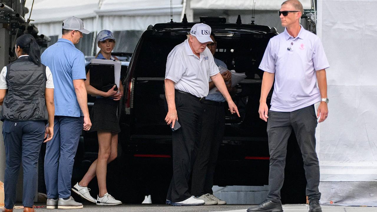 photo of The president was diagnosed with chronic venous insufficiency.