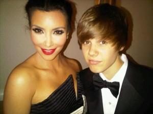 2010__05__Kim_Kardashian_Justin_Bieber_May3news 300×225.jpg