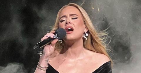 Photo of Adele