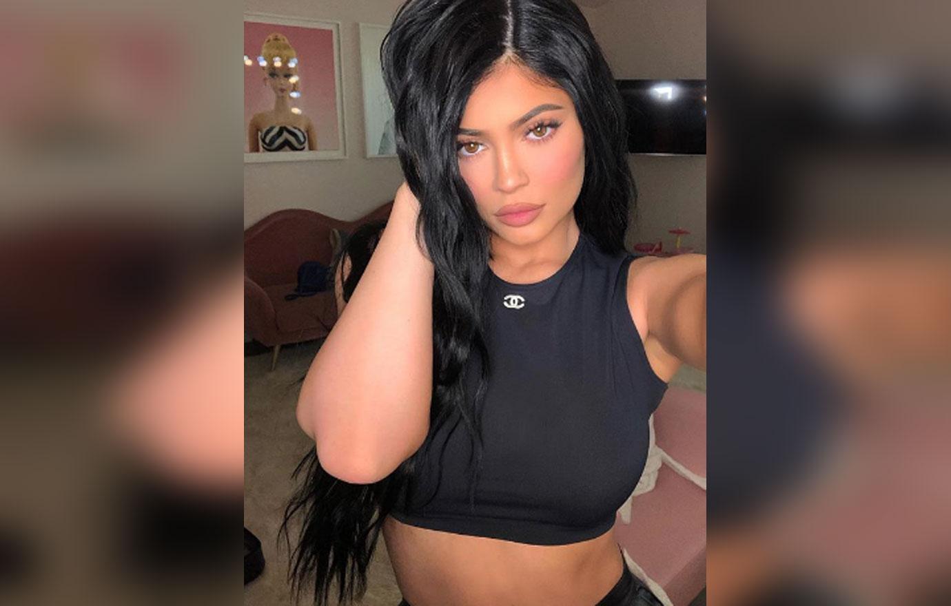 Kylie Jenner Gets Slammed For Washing Her Face The Wrong Way