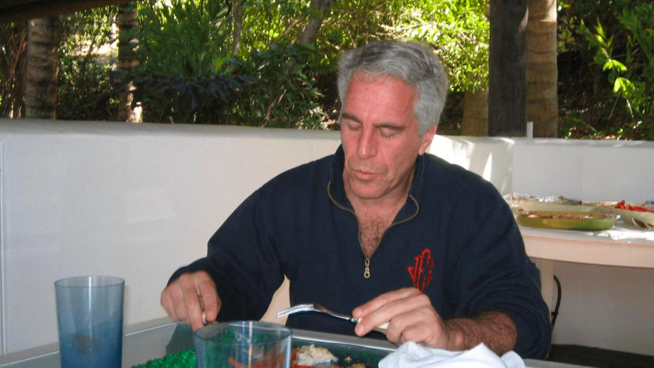 photo of Michael Wolff believes Jeffrey Epstein had 'pure hatred' for Donald Trump.