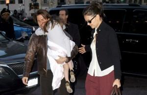 2010__12__cruise_holmes_122010a_938 300×195.jpg