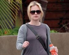 2009__09__34455pcn_paquin03 225×181.jpg