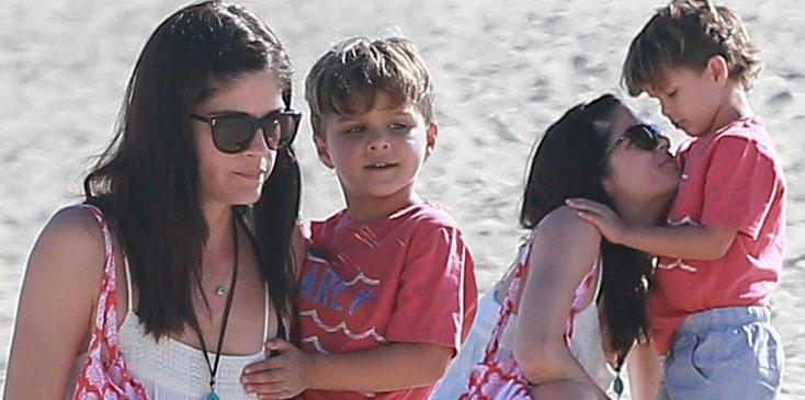 selma blair rehab plane metldown beach son