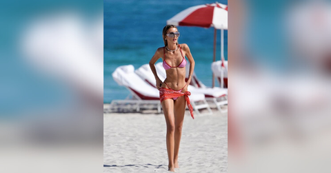 lisa kistermann of crime london shows off her incredible bikini body on miami beach