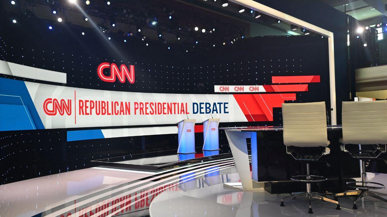Image of Clarissa Ward discussed CNN, MS NOW and Politico being barred from the White House press pool.