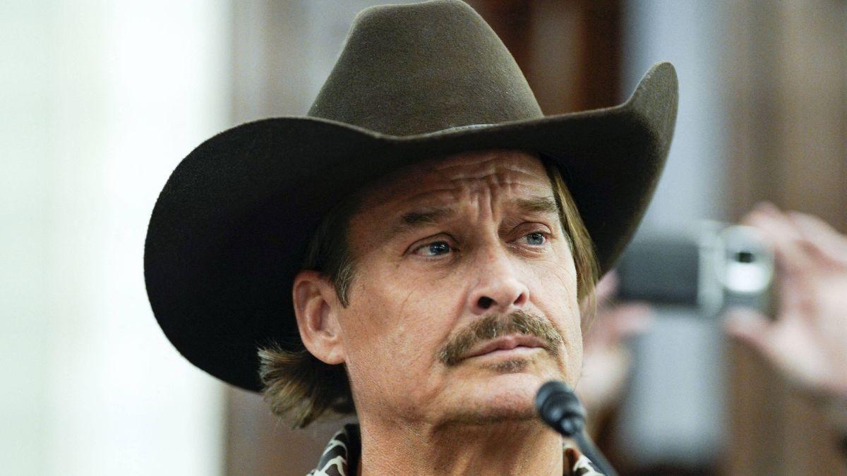 kid rock mocked for lip synching at super bowl