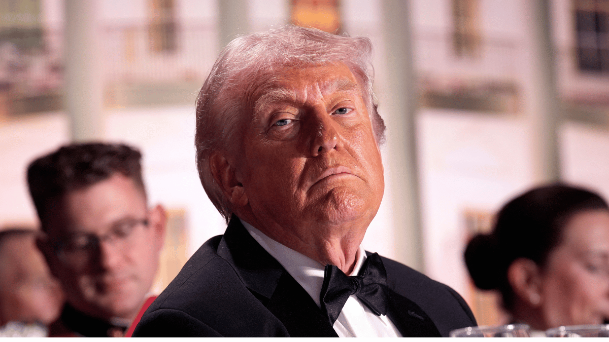 image of Donald Trump gushed over the Chinese president. 
