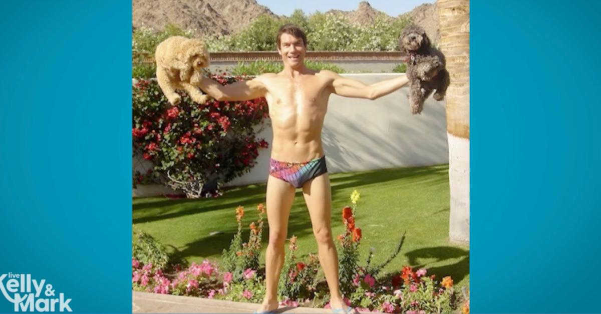Image of Jerry O'Connell showed off a shirtless photo of himself on 'Live.'