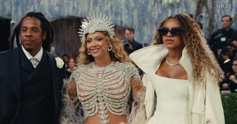Photo of Jay-Z, Beyonce and Blue Ivy