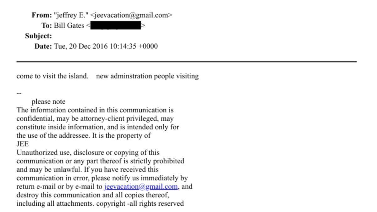 Photo of Jeffrey Epstein invited Bill Gates to his island in December 2016.