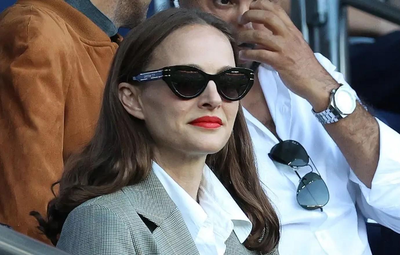 Natalie Portman 'Heart Has Been Ripped Out' Amid Husband's Affair