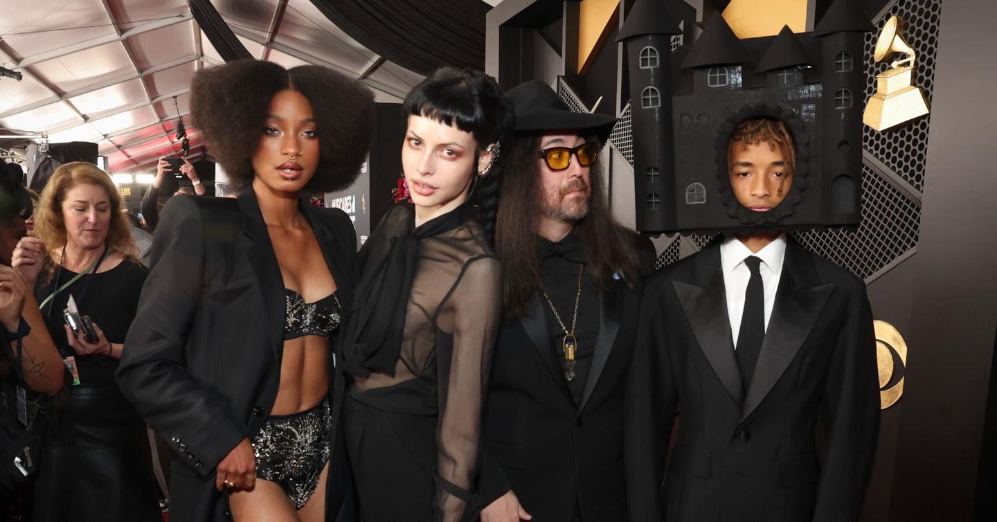 Jaden Smith Trolled For Castle Headpiece At 2025 Grammy Awards Jaden Smith Accused Trying Too Hard Attention Headpiece 2025 Grammys 3