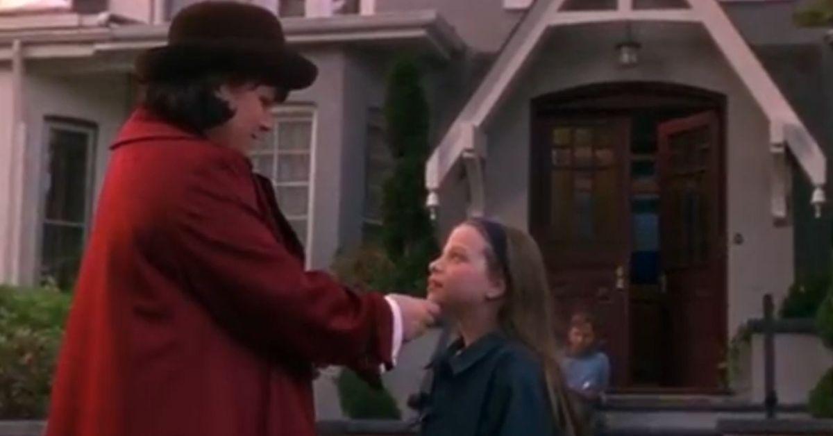 Image of Many social media users criticized Rosie O'Donnell for discussing personal details about Michelle Trachtenberg after her death.
