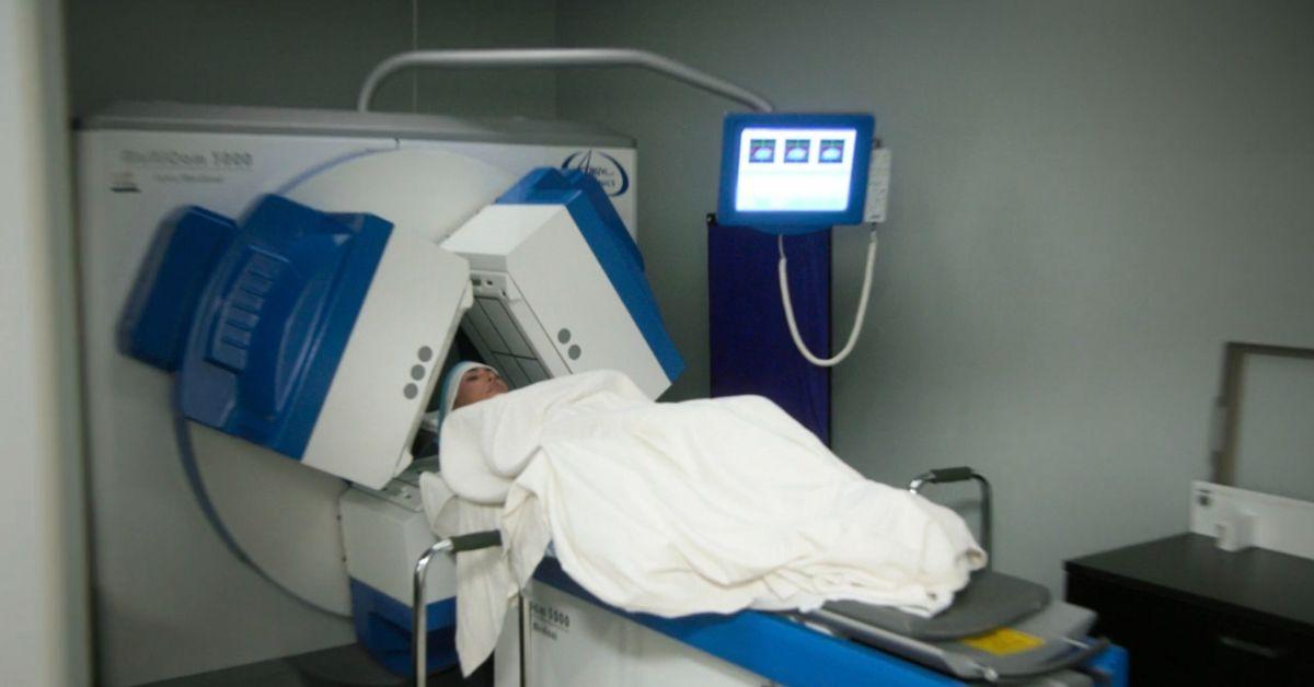 Photo of Kim Kardashian encouraged fans to tune in to 'The Kardashians' to follow her health journey.