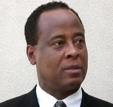 2010__02__okmagazine_conrad murray 225×213.jpg