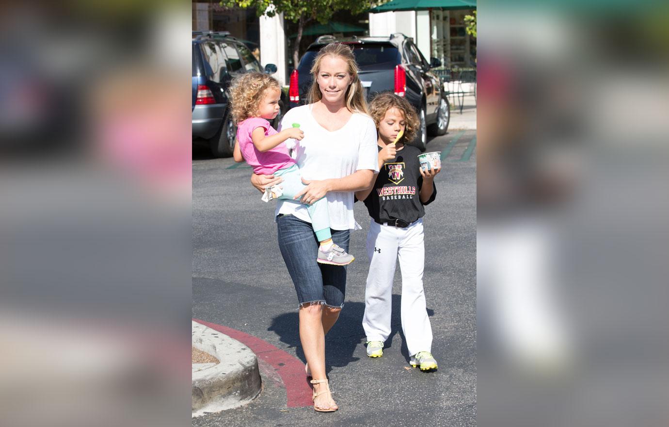 *EXCLUSIVE* Kendra Wilkinson takes the kids for fro yo