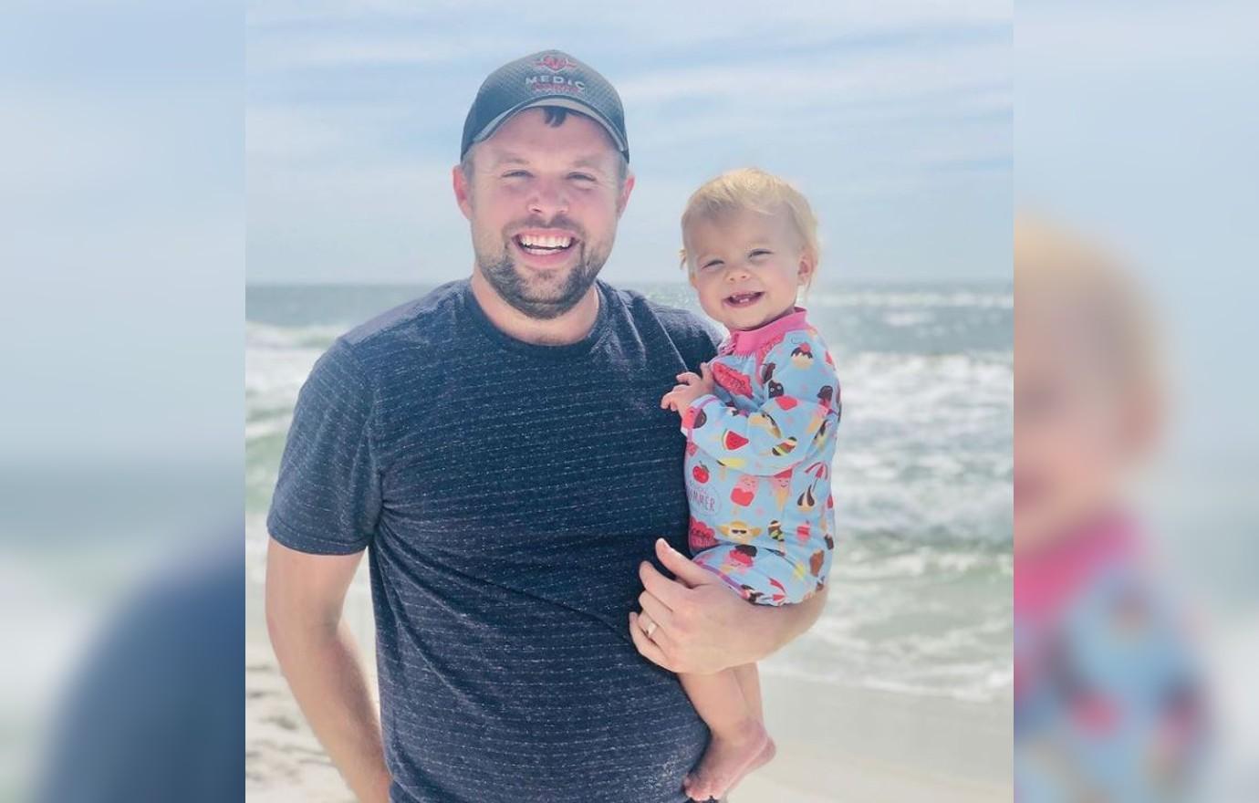 john david duggar breaks silence  plane crash